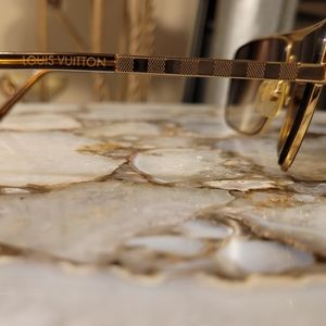 Luis Vuitton Attitude Sunglasses
